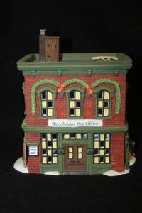 lot 581 image: Collectible House with Light - Woodbridge Post Office in the New England Village Series from Department 56