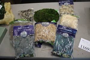 lot 1169 image: Lot of (10) Assorted Moss and Other Natural Accent Dcor