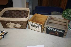 lot 1139 image: Lot of (3) Assorted CratesBaskets - Halloween Theme, Rural Farms Fresh Milk, Welcome Friends