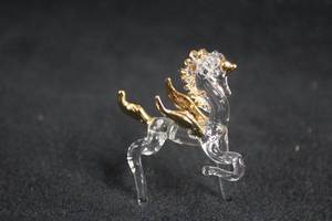 lot 1129 image: PegasusUnicorn theme CrystalGold Figurine