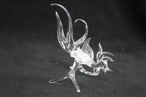 lot 1132 image: Rooster theme Crystal Figurine