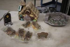 lot 1175 image: Lot of (9) Assorted Fairy Garden Dcor and Accessories