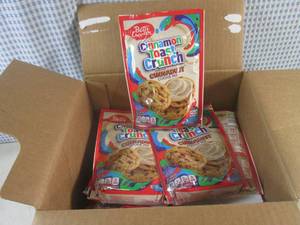 lot 318 image: (C-1) 12 Pouches of Betty Crocker C...