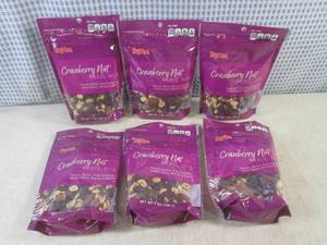 lot 333 image: (C-2) 6 Bags of Cranberry Nut Trail...