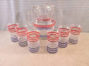 lot 55 image: (A-2) Vintage Glass Pitcher and 6 G...
