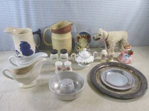 lot 60 image: (A-1) Assorted Vintage - See Photos...