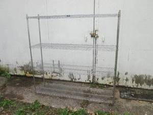 lot 103 image: (UD4) Metal Shelving Unit with 4 Sh...