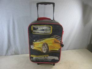 lot 80 image: (EW5) Hot Wheels Travel Bag 17 x 1...