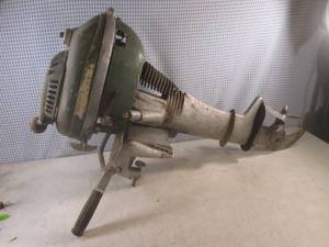 lot 114 image: (BR3) Vintage Lauson Sportking 4-Cy...