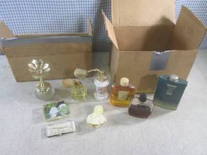 lot 121 image: (BS) Assortment of Vintage Perfume,...