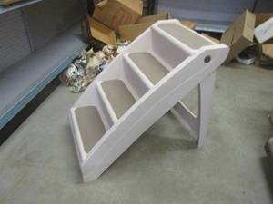 lot 141 image: (BS) Pet Stairs - 24 High - Fold...