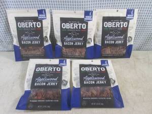 lot 370 image: (B-2) 5 Bags of Applewood Bacon Jer...
