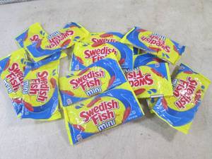lot 380 image: (B-1) 12 Bags of Swedish Fish Mini ...