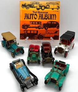 lot 17 image: Vintage Tad Burness, Auto Album, 2nd Print 1969, 5 MATCHBOX Cars & 1 ZISS Car