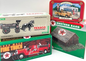 lot 218 image: 4 TEXACO Die Cast TruckTankers