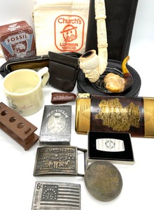 lot 264 image: Vintage Smoking Collectibles including Pipes and More