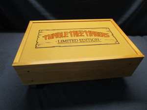 lot 17 image: Lincoln Logs -Tumble Tree Timbers Limited Edition