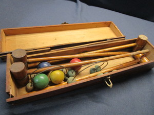 lot 21 image: Antique Childs Croquet Set