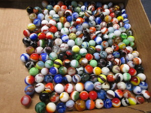 lot 24 image: Vintage Marbles