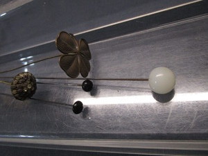 lot 29 image: Hat Pins, Vintage