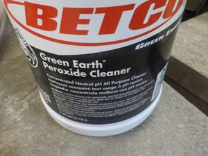 1 Gallon Betco Green Earth Peroxide...