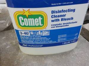 1 Gallon Comet Disinfecting Cleaner...