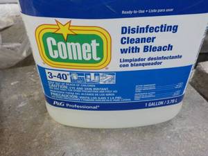 1 Gallon Comet Disinfecting Cleaner...