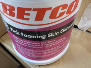 Betco 1 Gallon Pink Skin Cleaner...