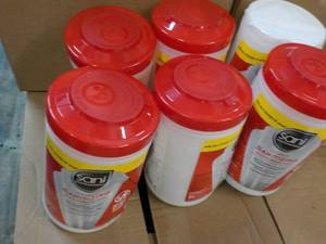 6 x 95 Wipes each Sanitizing Wipes...