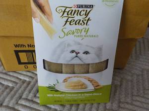 30 x 4 packs Natural Chicken in a D...