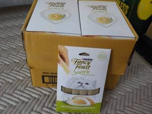 30 x 4 packs Natural Chicken in a D...