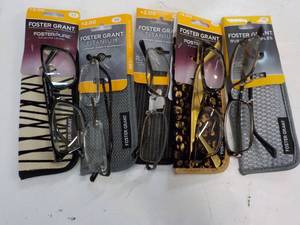 5 pair Reading Glasses 2.00 with ca...