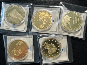 Jumbo Coin Medallions
