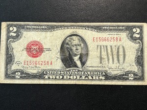 1928 G Red Seal $2 Dollar Bill