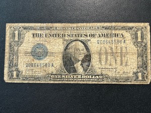 1928 A $1 Dollar Funnyback Silver Certificate