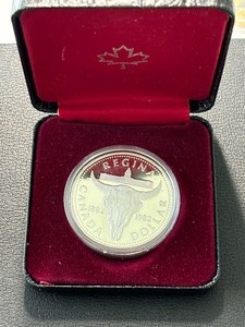 1982 Canada Silver Dollar Regina