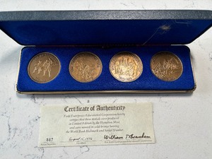 Bicentennial Medallions