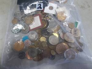 Large Lot Of Foreign Coins, Bus Tokens, Casino Coins & Tokens