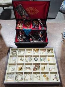 Jewelry Box With Contents & Items On Tray