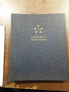 DANSCO General Stamp Album-Many 100s Foreign Stamps