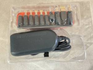 lot 315 image: Surf Onn. 65W Laptop Charger with 10 Interchangeable Tips, 10ft Power Cord, for HP