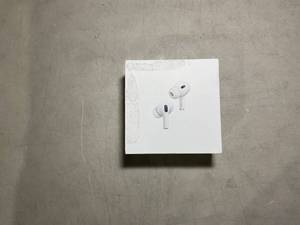 lot 28 image: Air Pods Pro (2nd Generation)
