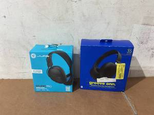 lot 266 image: LOT OF 2 Wireless Headphones