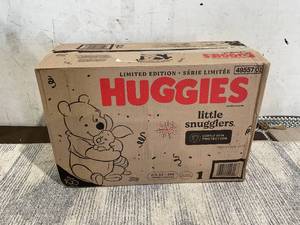 lot 163 image: Huggies Little Snugglers Baby Diapers, Size 1 (8-14 lbs), 198 Diapers