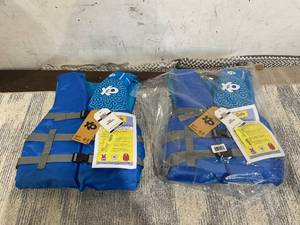 lot 172 image: LOT OF 2 X2O Universal Adult Life Vest and Jacket, (30 - 50 Chest)