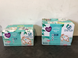 lot 533 image: Lot of 2 Parents Choice Fragrance Free Baby Wipes, 900 Count, 600 Count