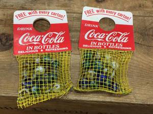 lot 133 image: Vintage 2 Coca-Cola Marble Packs - Premiums - Promos