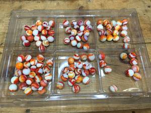 lot 138 image: Variety Vintage Marbles in Tray