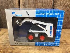 lot 185 image: Bobcat Die-Cast 743B Loader - 119