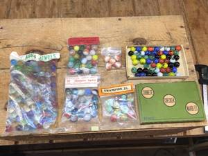 lot 272 image: Vintage Champion - Aqua Jewels - Chinese Checkers Marbles